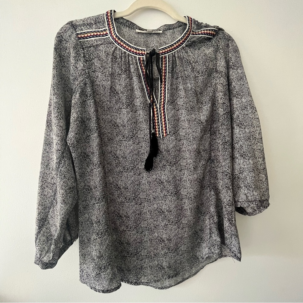 Daniel Rainn blouse